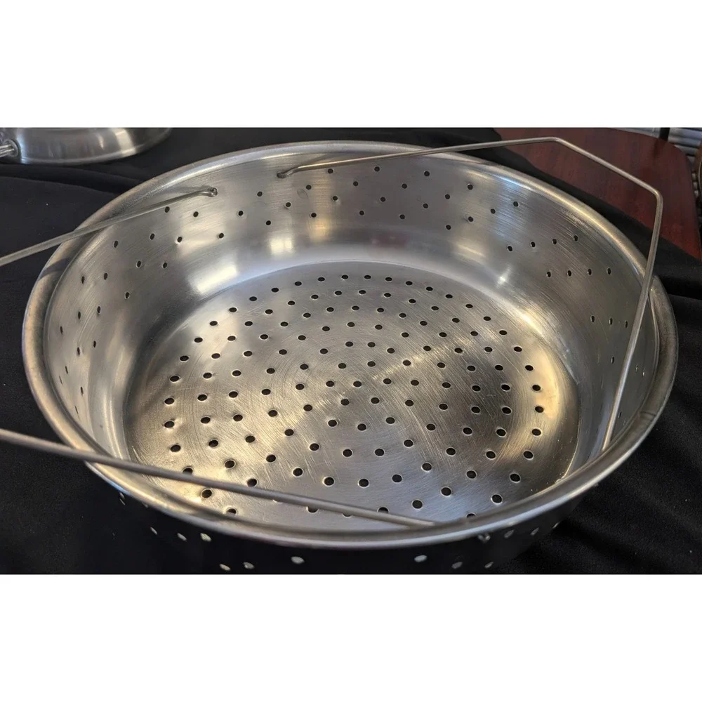 Steamer Basket Metal this listing